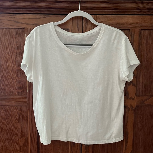 Vineyard Vines Pink/White Striped and White Surftee Tee Shirts - Picture 2 of 5